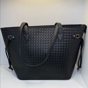 Classic Black Woven Tote Bag with Double Handles